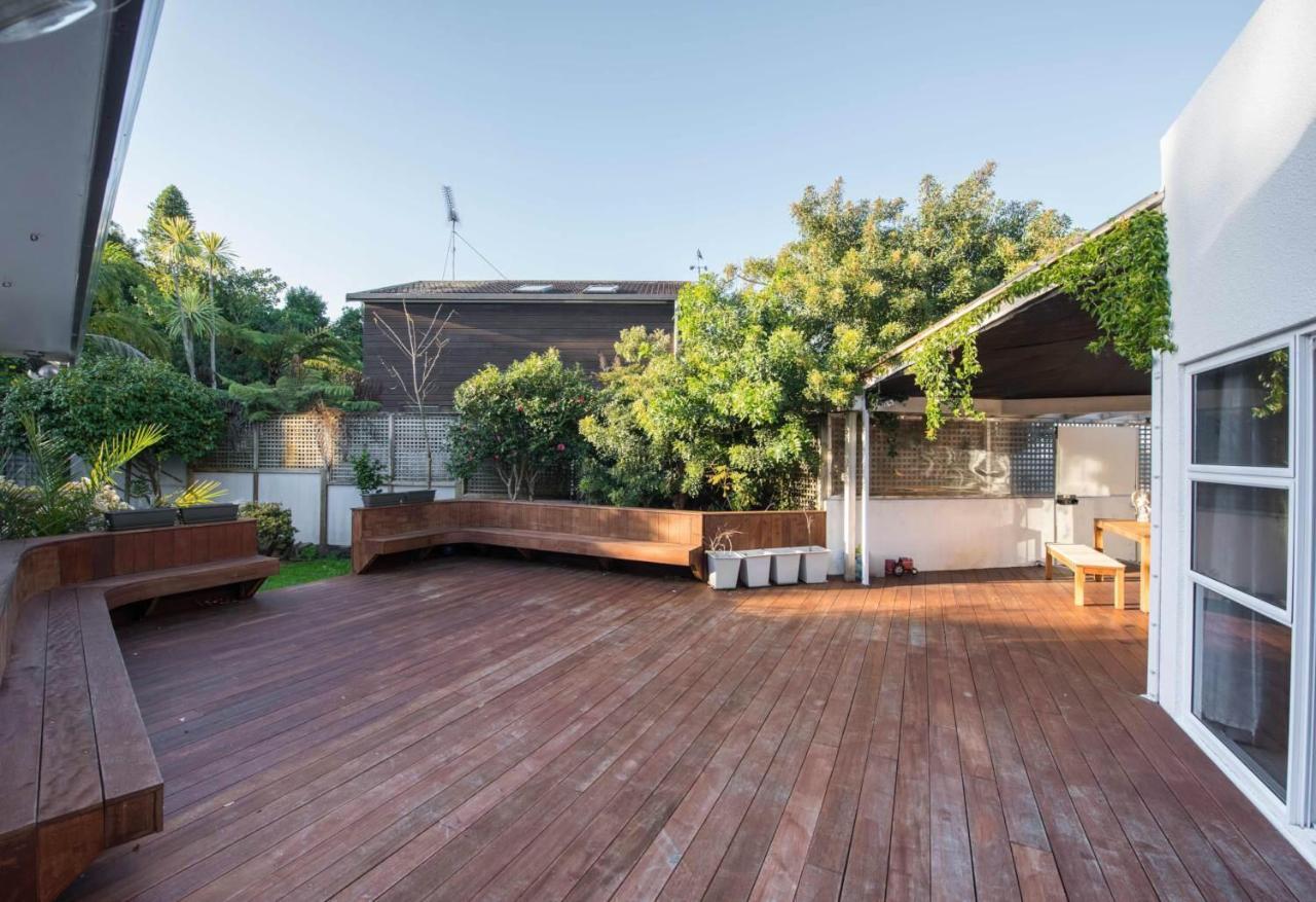 West Room Auckland Exterior photo